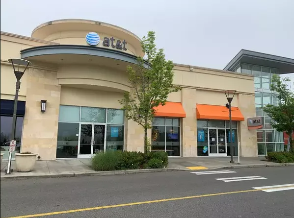 ATandT is hiring a Retail Store Manager (level 2) in Tacoma WA
