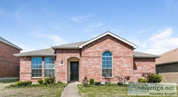 1345 Kentucky Ave Lancaster TX 75134