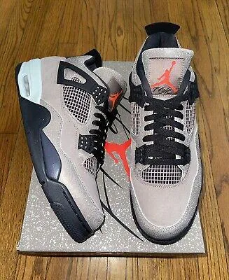 Air Jordan 4 Taupe Haze