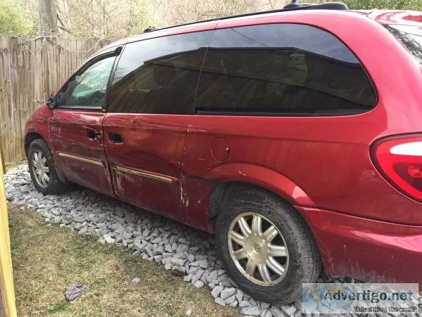 Van Town and country touring 05
