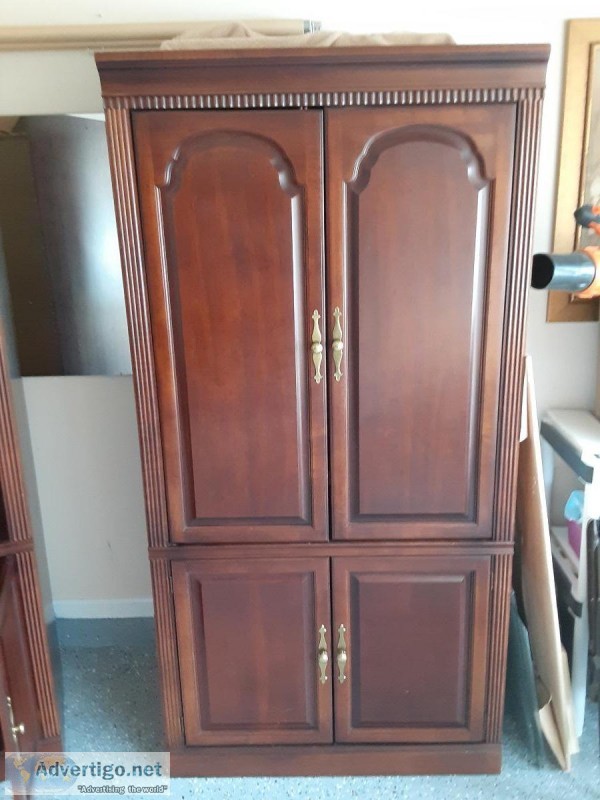 Entertainment Hutch