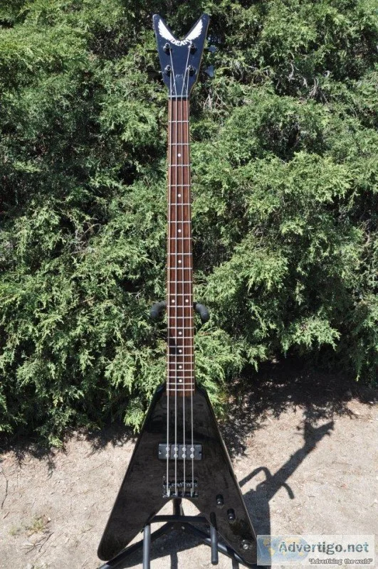 Dean V MetalMan Electric Bass Guitar
