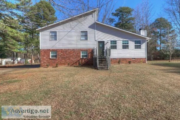 4110 N Quail Dr Douglasville GA 30135