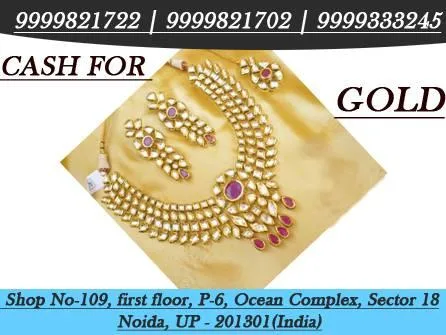 Gold neck piece for cash