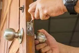 Finding a Good Locksmith Near Me in Encino  Get Pro Locksmith