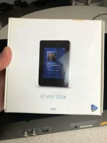 clix iriver portable 2gb player(plays musicvideoradio)on sale 5