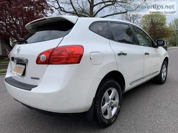 2012 Nissan Rogue.