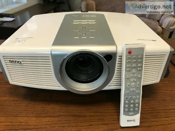 BenQ PE8720 DLP Projector