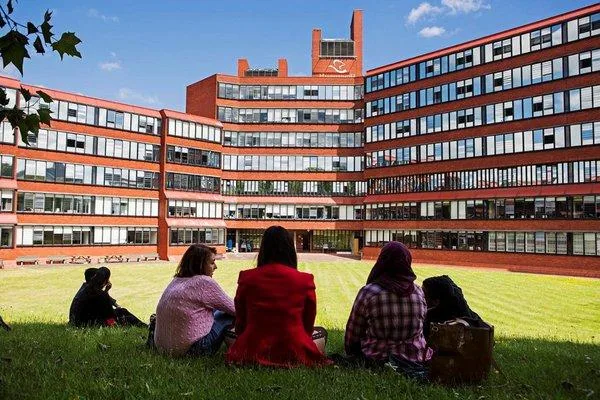 Top MBA colleges in kanpur