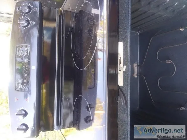 GE Black Electric Oven Range