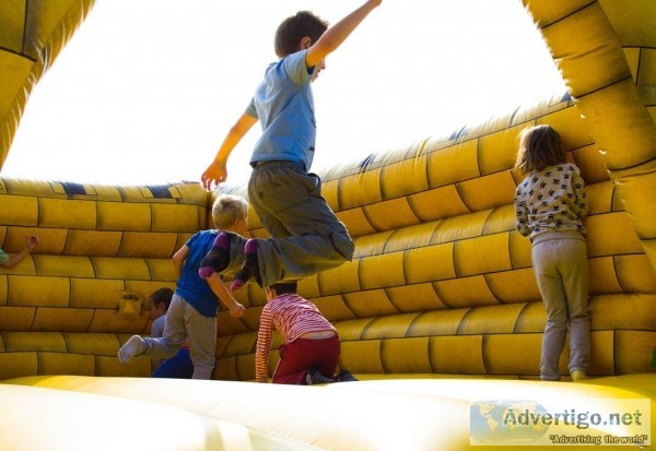 Kidwise castle bounce and slide bounce house sale - get 5% off