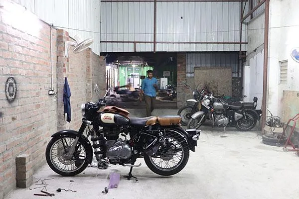 Car and bikes detailing in Thoraipakkam