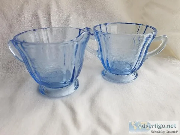 Vintage Sugar and Creamer Set