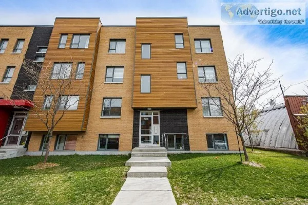 Magnifique condo sur 2 &eacutetages 3 chambres &agrave Montr&eac