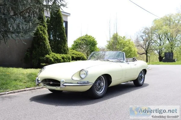  23752 1968 Jaguar XKE  Series 1 12 Roadster