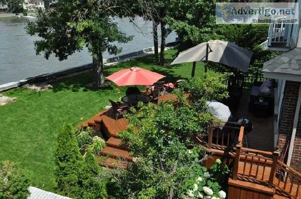 Magnificent renovated house along Riviere-des-Prairies in Pierre