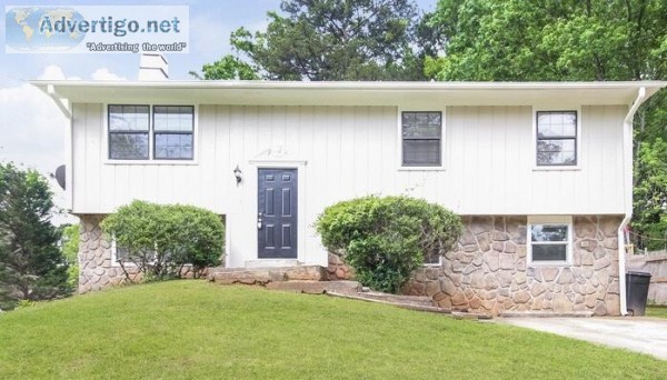 4048 Big Valley Trl Stone Mountain GA 30083