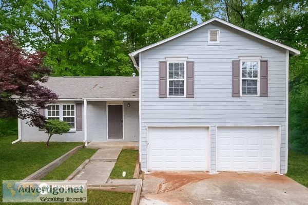 4382 Old Lake Dr Decatur GA 30034