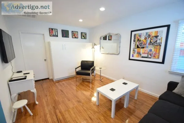 Large Apt.Venice Beach canals Abbot Kinney.