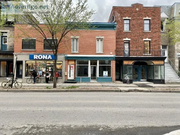 Renovated commercial space for rent in the heart of Plateau-Mont