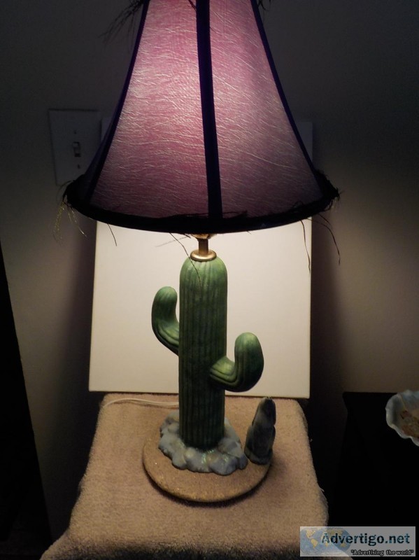 Cactus Desk Lamp