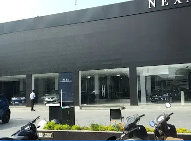 Visit DD Motors New Delhi Dealership for Best Deals