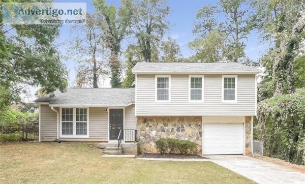 3934 W Wood Path Stone Mountain GA 30083