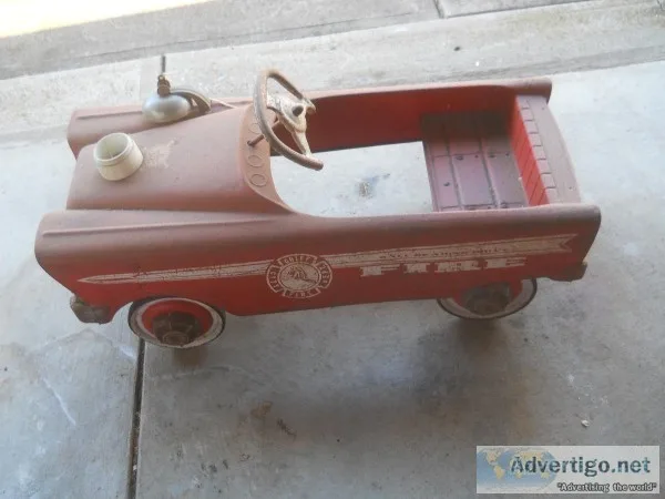 childs metal fire engine