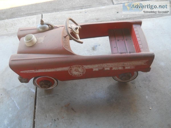 childs metal fire engine