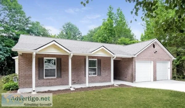 574 Old Friar Tuck Ln Stone Mountain GA 30087