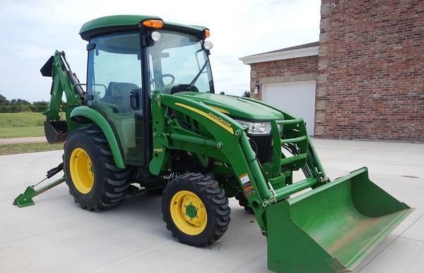 2014 John Deere 3039R tractor
