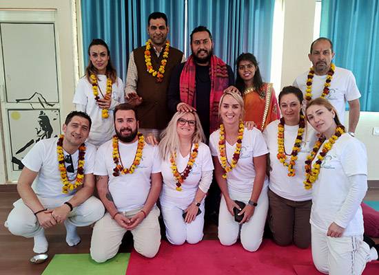 One week online meditation retreat in india