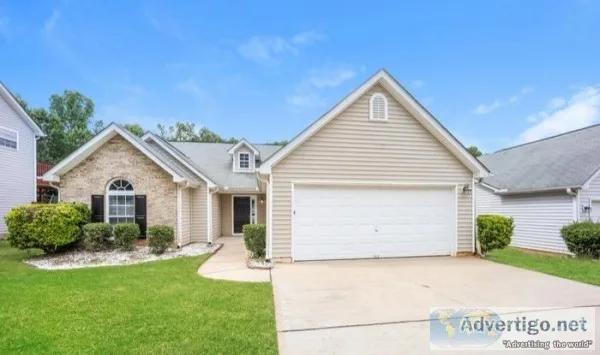 5039 Larkspur Ln Atlanta GA 30349