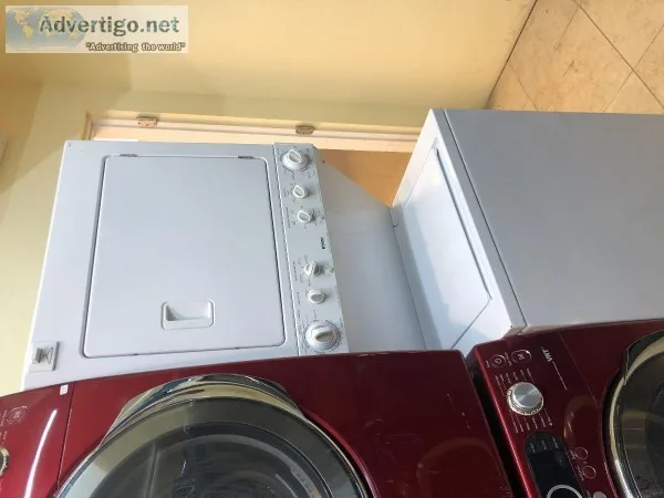 Kenmore 27&rdquo Stackable Washer and Dryer Electric