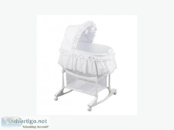 Simplicity Baby Bassinet for sale. In excellent condition