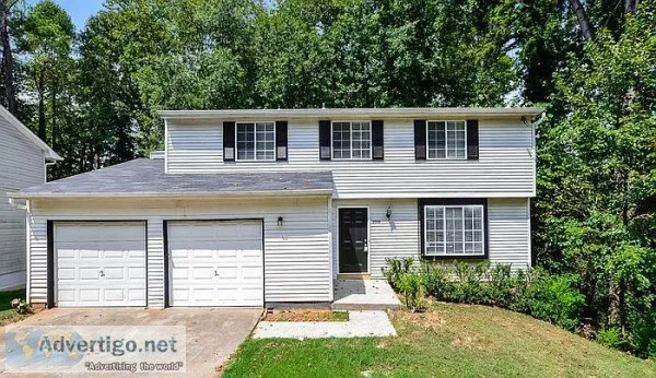 2069 Tidwell Trl Stone Mountain GA 30088