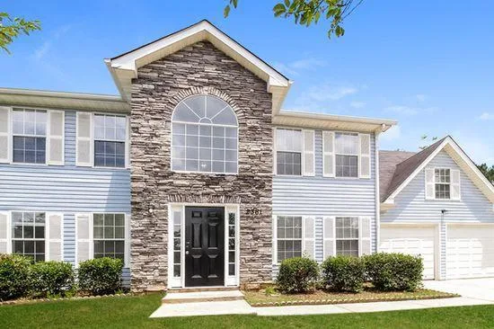 2361 Wellborn Hills Ct Lithonia GA 30058