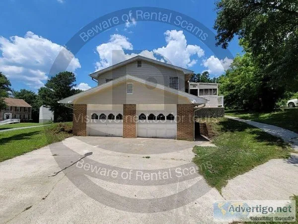 2175 Surrey Trl College Park GA 30349