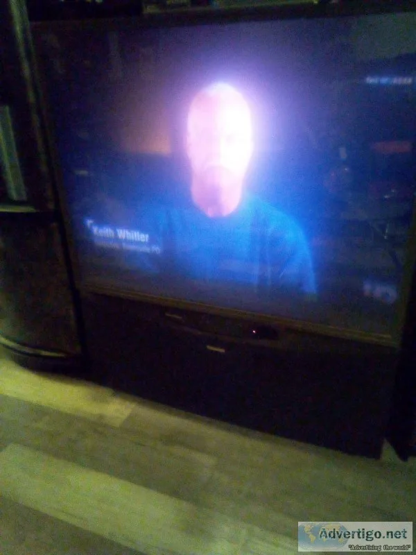 Floor Model. TV