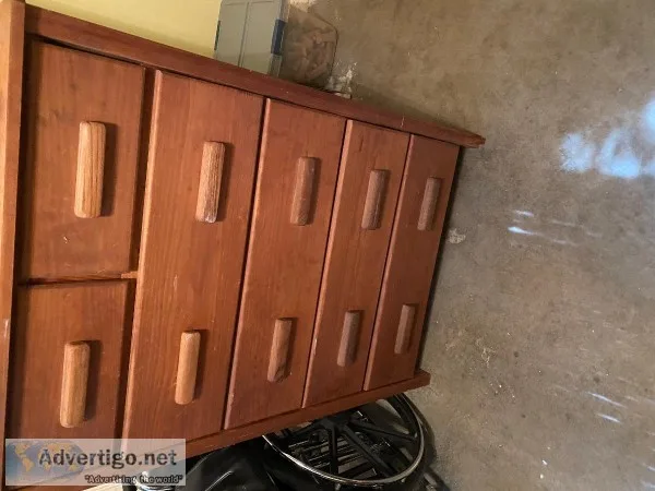( 5 DRAWERS) SOLID-WOOD-DRESSER