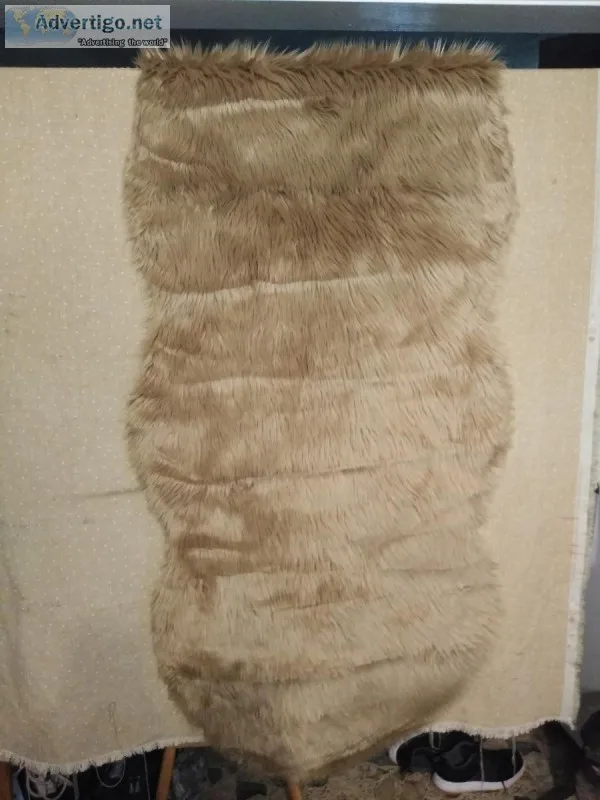 Safavieh Faux Sheep Skin Rug
