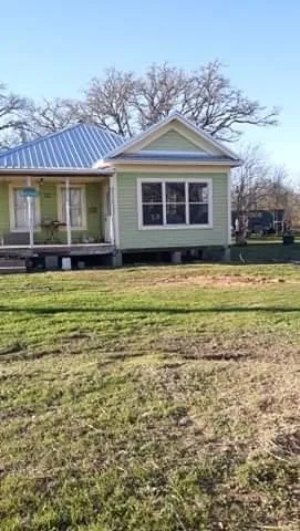 Free room for a female