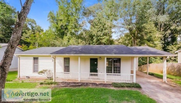 1039 Salisbury Trail Riverdale GA 30296