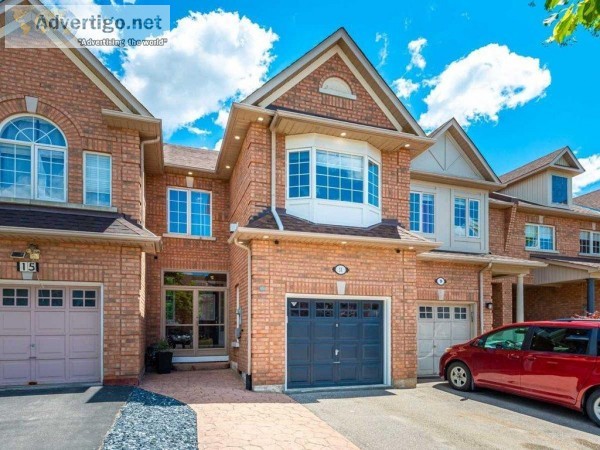 11 Cormel St Vaughan ON L6A 2L3