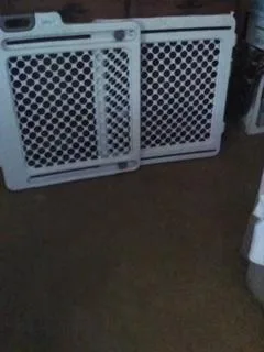 BABY OR PET GATE 20