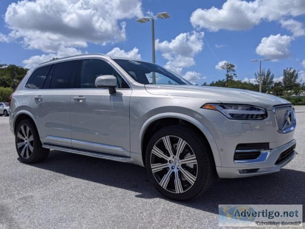 2021 Volvo XC90 T5 Momentum 7 Passenger