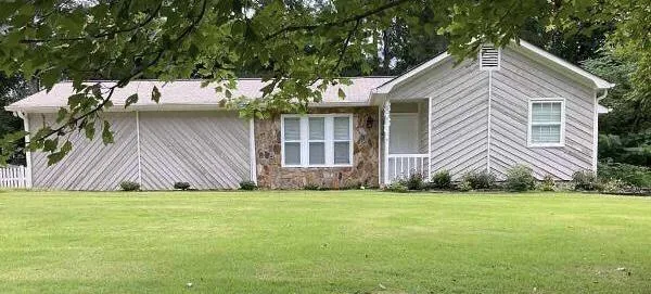 3248 Palomino Dr  Powder Springs GA 30127