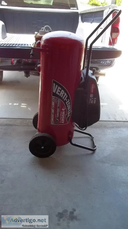&quotHUSKY&quot AIR COMPRESSOR