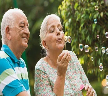 Sungarden Terrace Retirement Community in California activity li