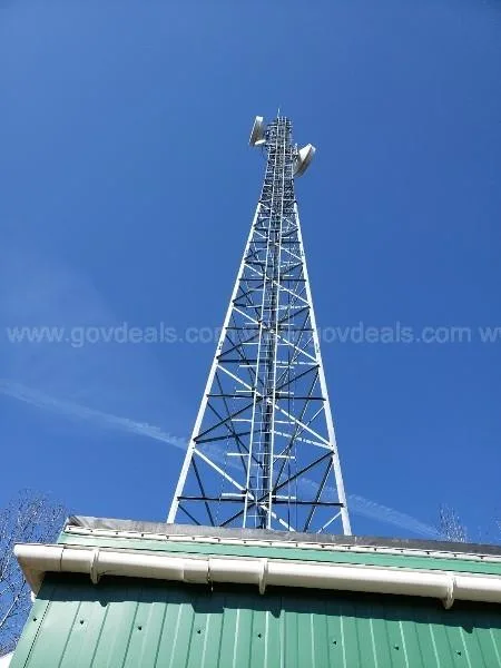 Telecommunication Tower Microwave Antennas and Telecommunication